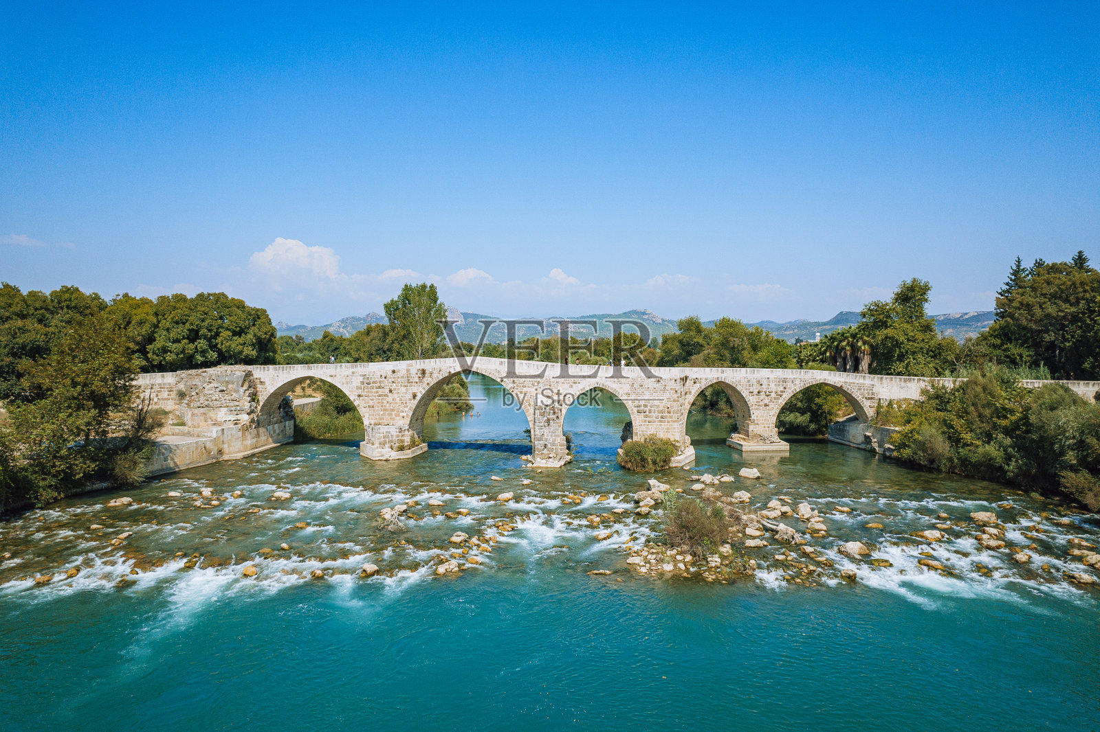 土耳其安塔利亚阿斯潘多斯古城的渡槽照片摄影图片