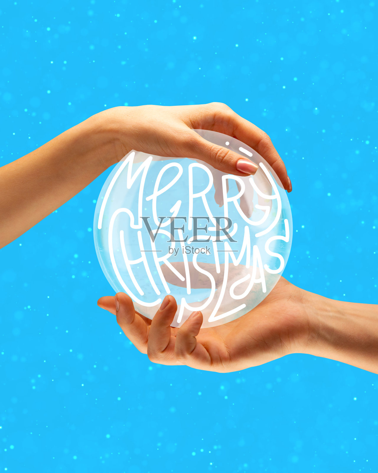 海报。当代艺术拼贴。现代创意艺术。人类,女性和男性手握透明雪球,球上刻有铭文。照片摄影图片