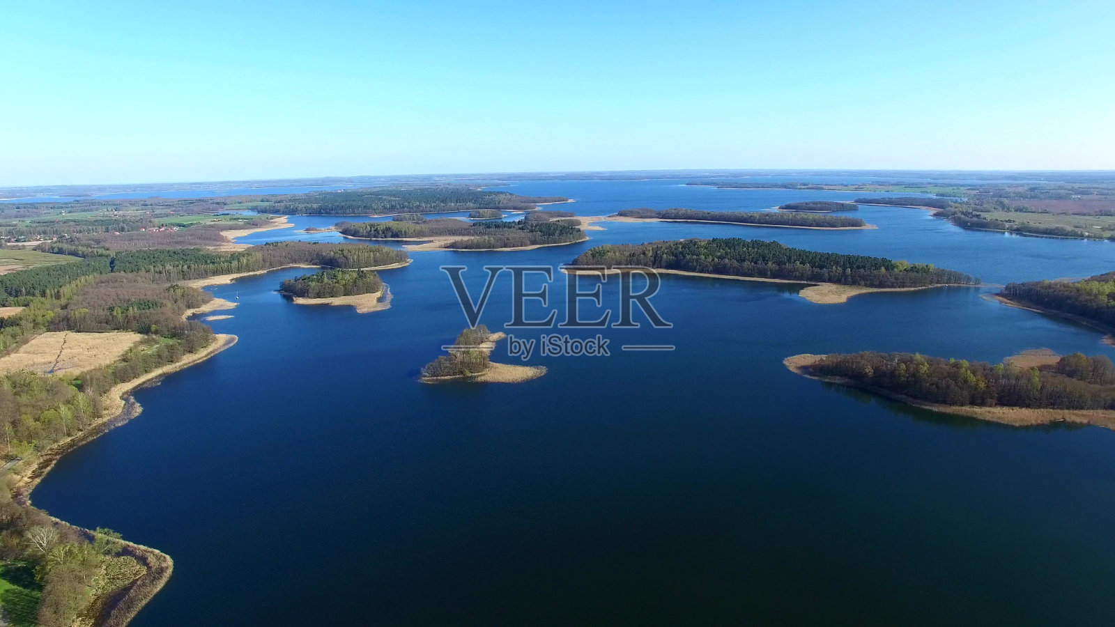湖岛森林田野乡村航拍图照片摄影图片