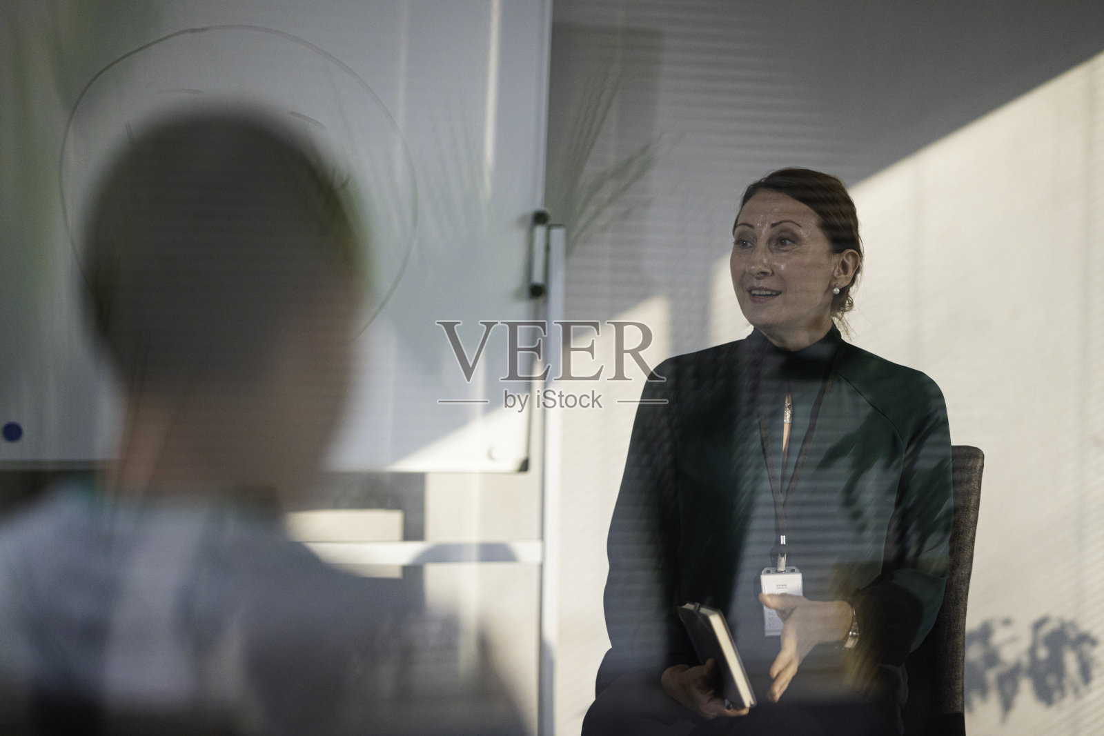 健康工作坊:小组治疗会议照片摄影图片