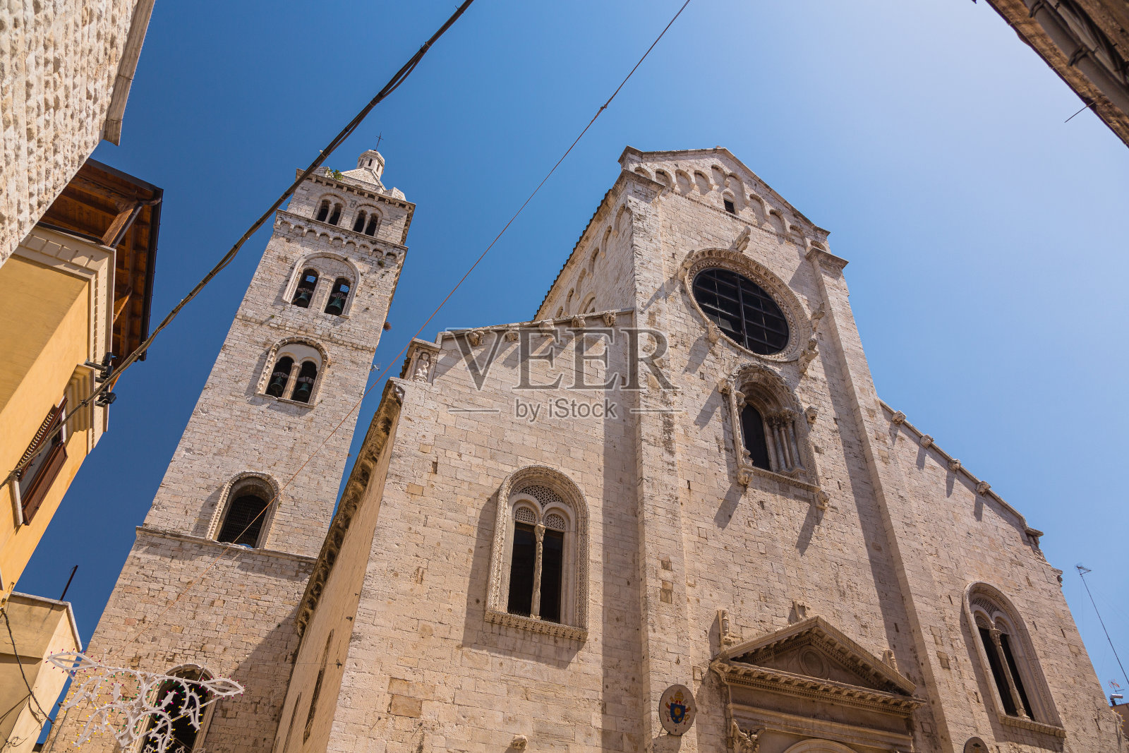意大利巴莱塔的巴莱塔大教堂照片摄影图片