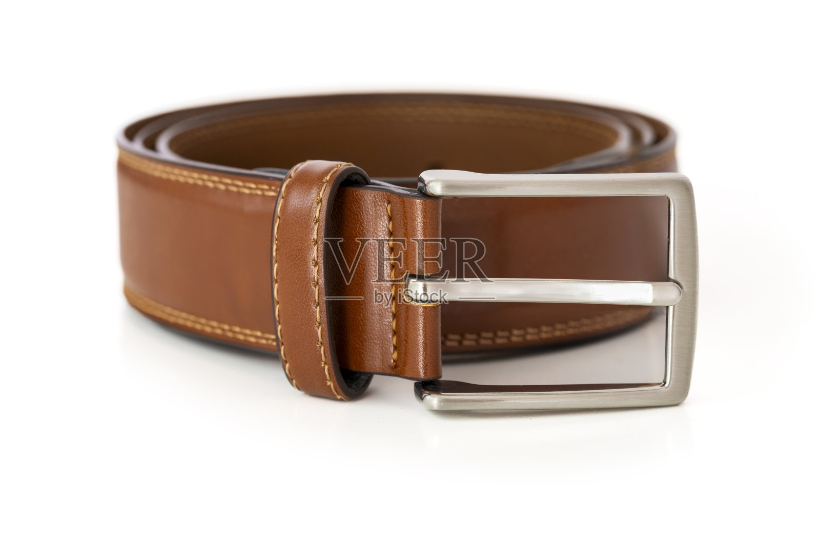 棕色皮带孤立在白色背景照片摄影图片