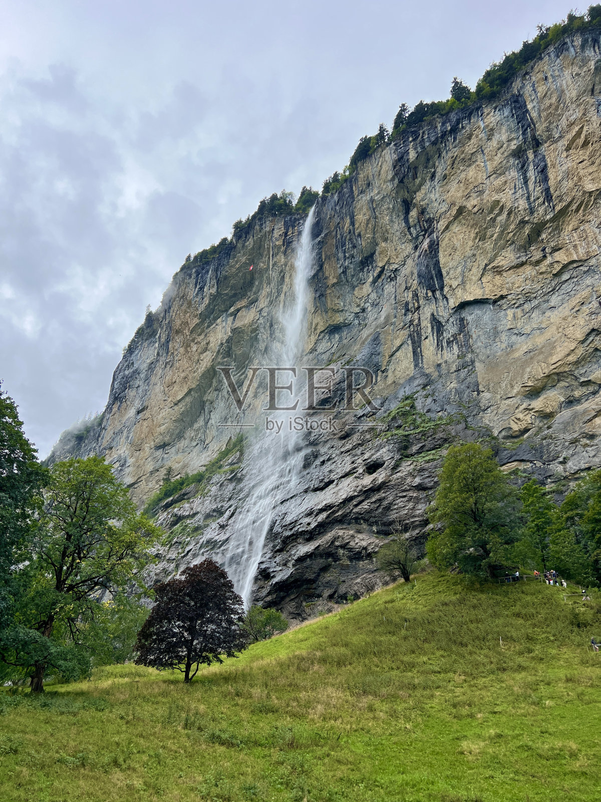 瑞士Lauterbrunnen美丽的村庄照片摄影图片