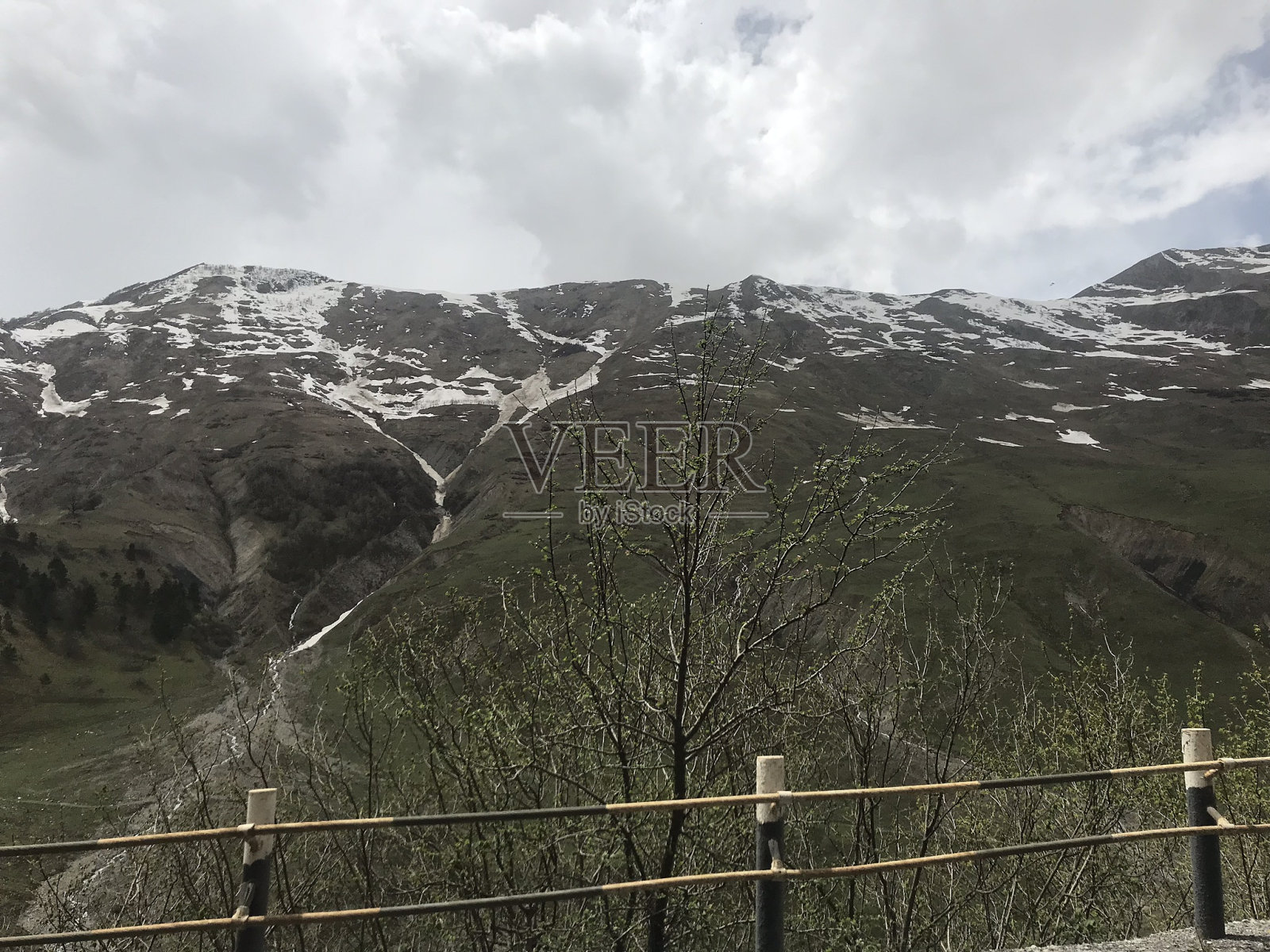 Stepantsminda,格鲁吉亚照片摄影图片