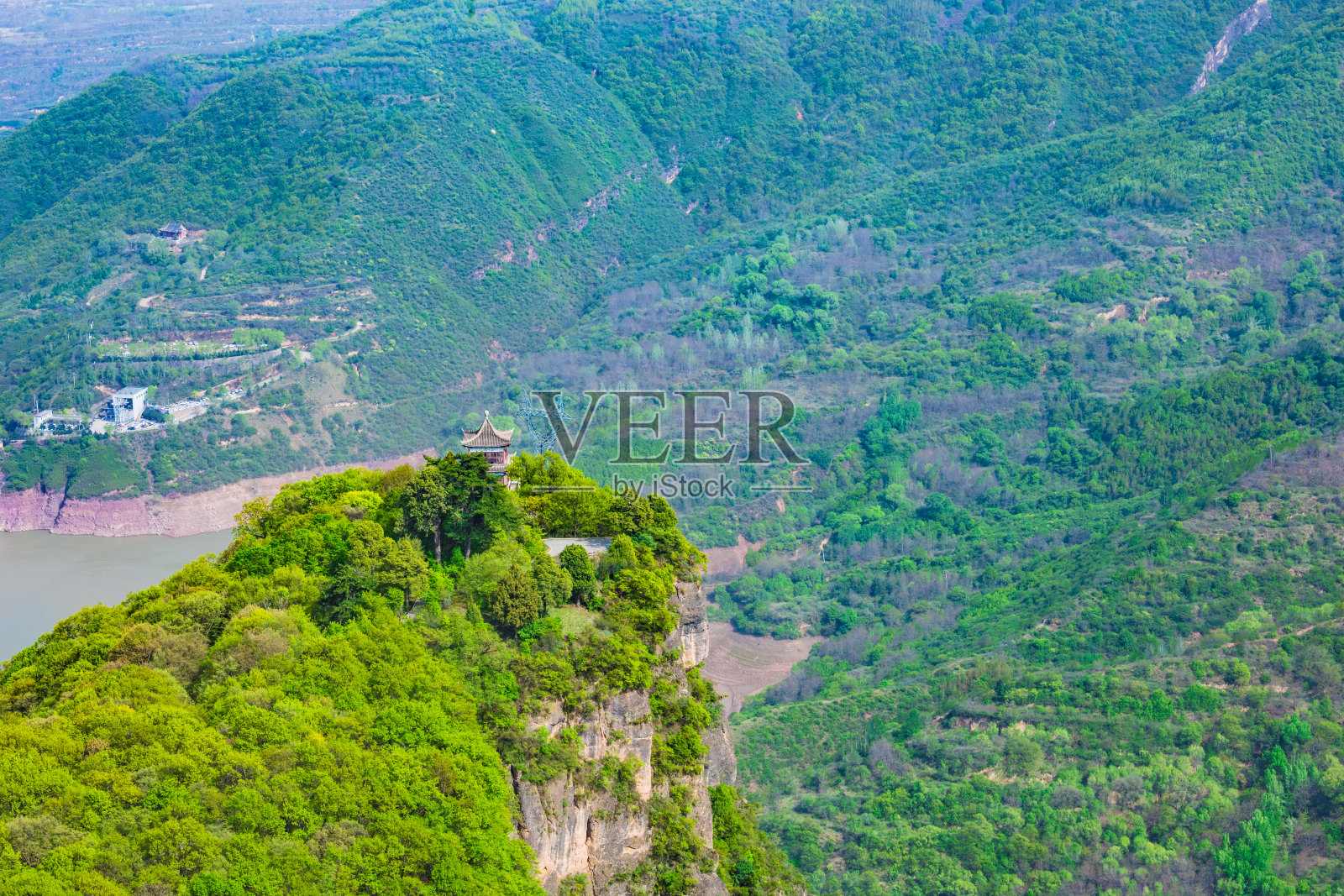 甘肃省平凉市崆峒山风景区照片摄影图片