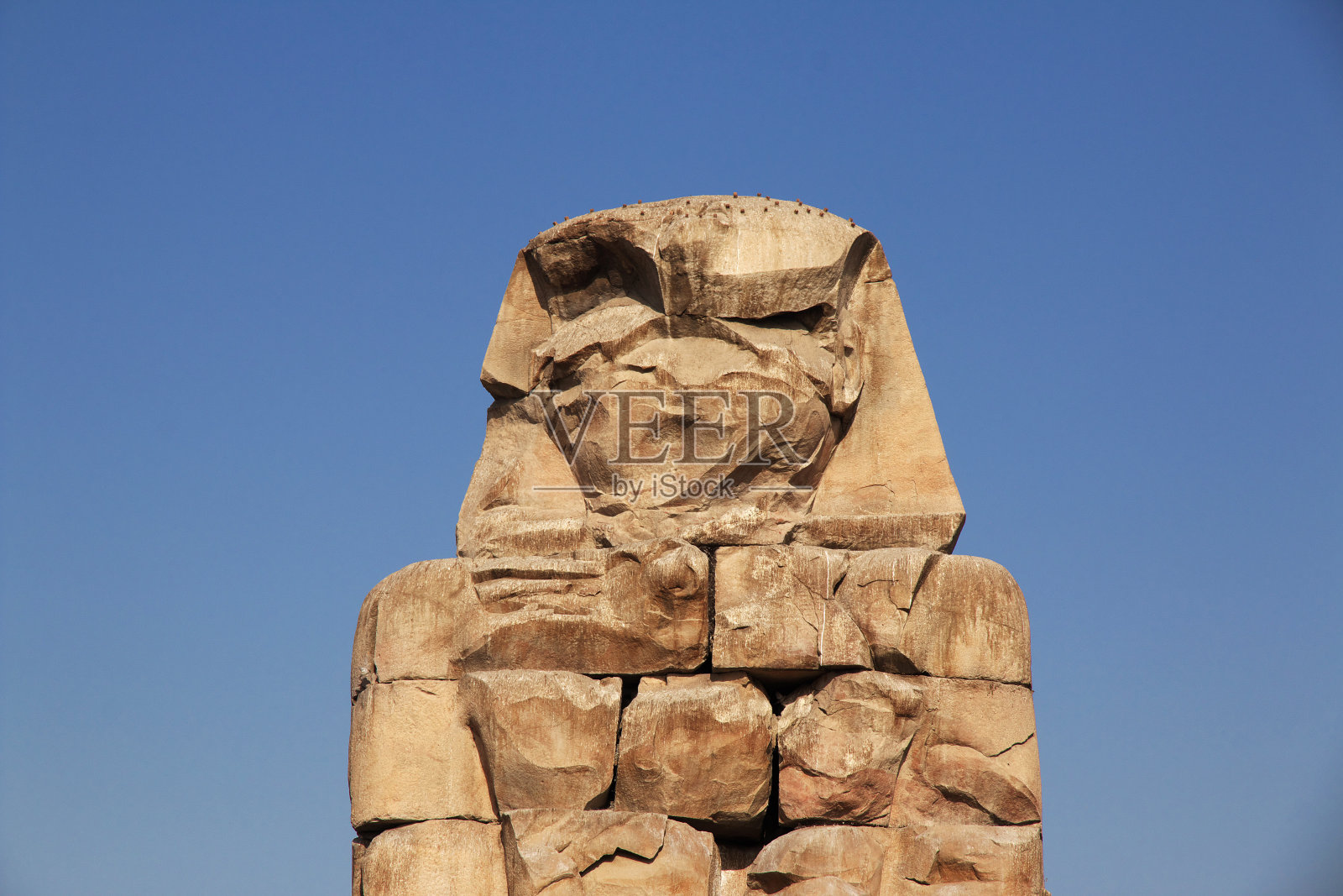 埃及卢克索的门农巨像照片摄影图片