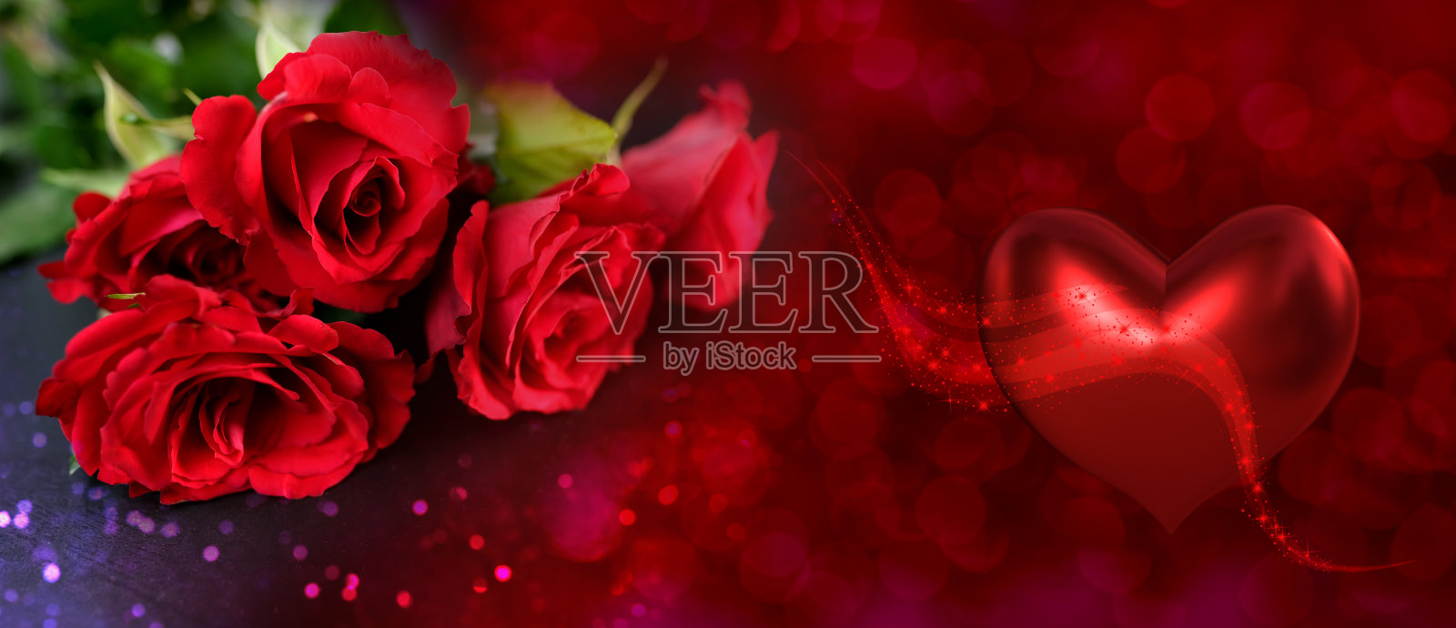 美丽的心3d插图,鲜花,红玫瑰花束,品红,粉红背景豪华布,优雅的壁纸,背景,复制空间,设计横幅,明信片,水平全景照片摄影图片