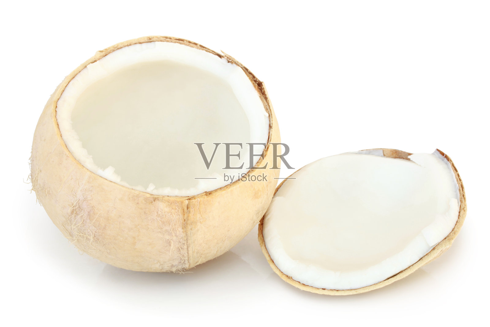 半块白椰子照片摄影图片