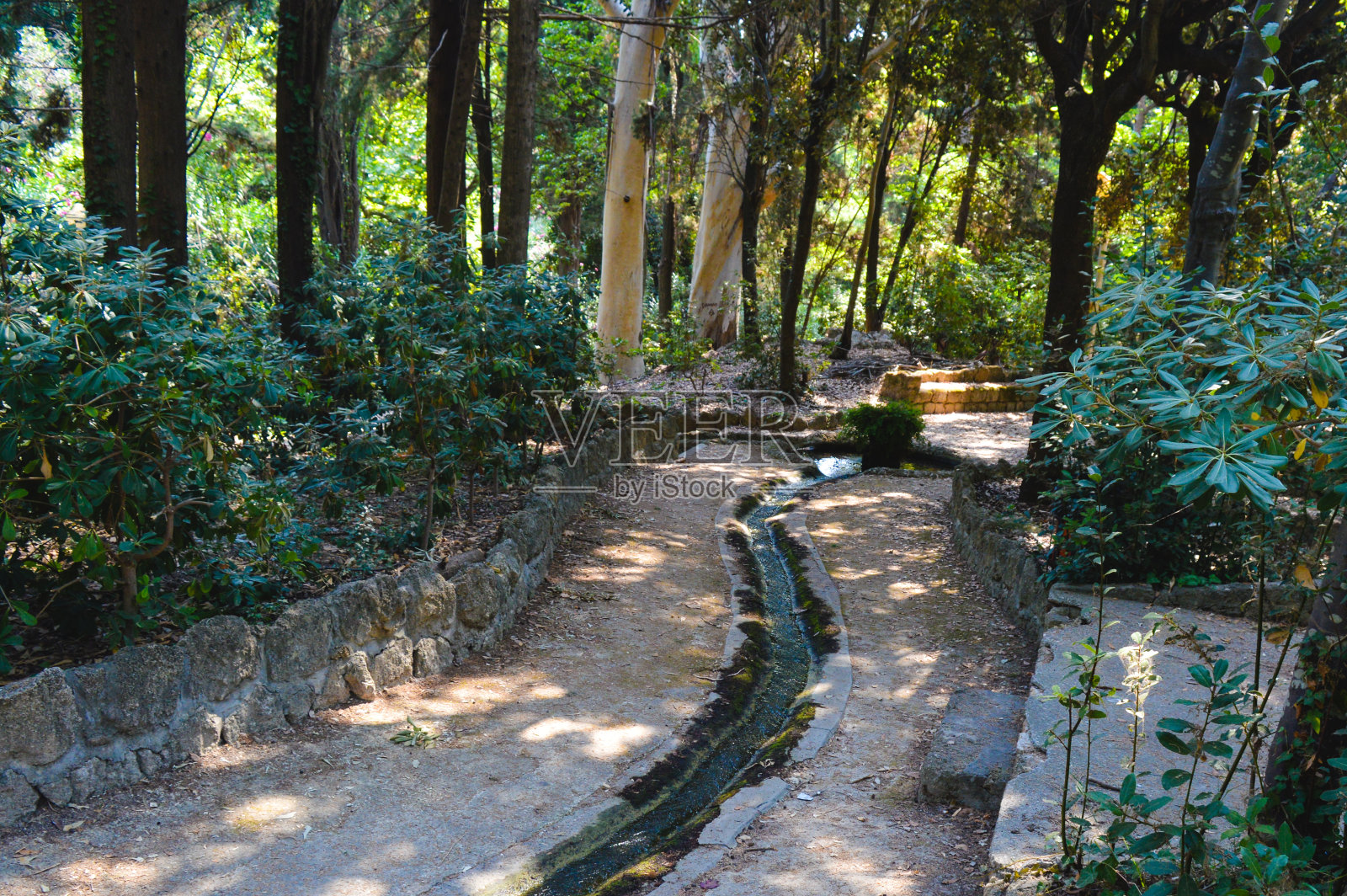 罗德岛是希腊的避暑胜地照片摄影图片