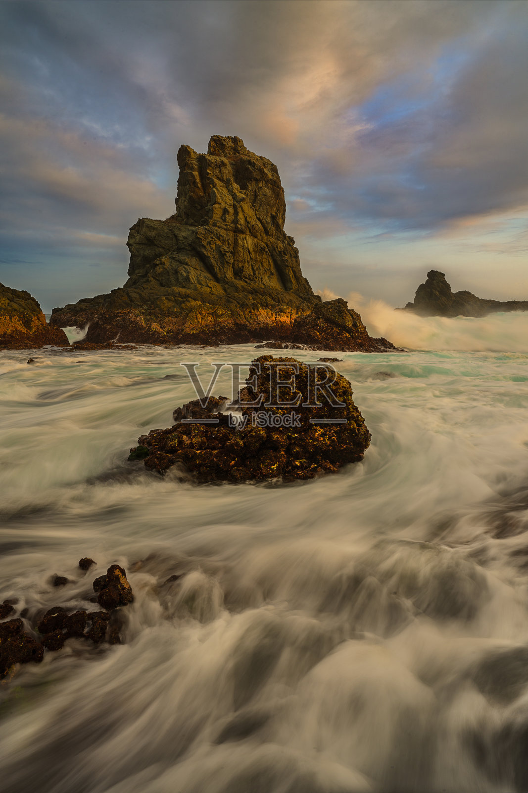 从海滩到山的龙目岛景观照片摄影图片