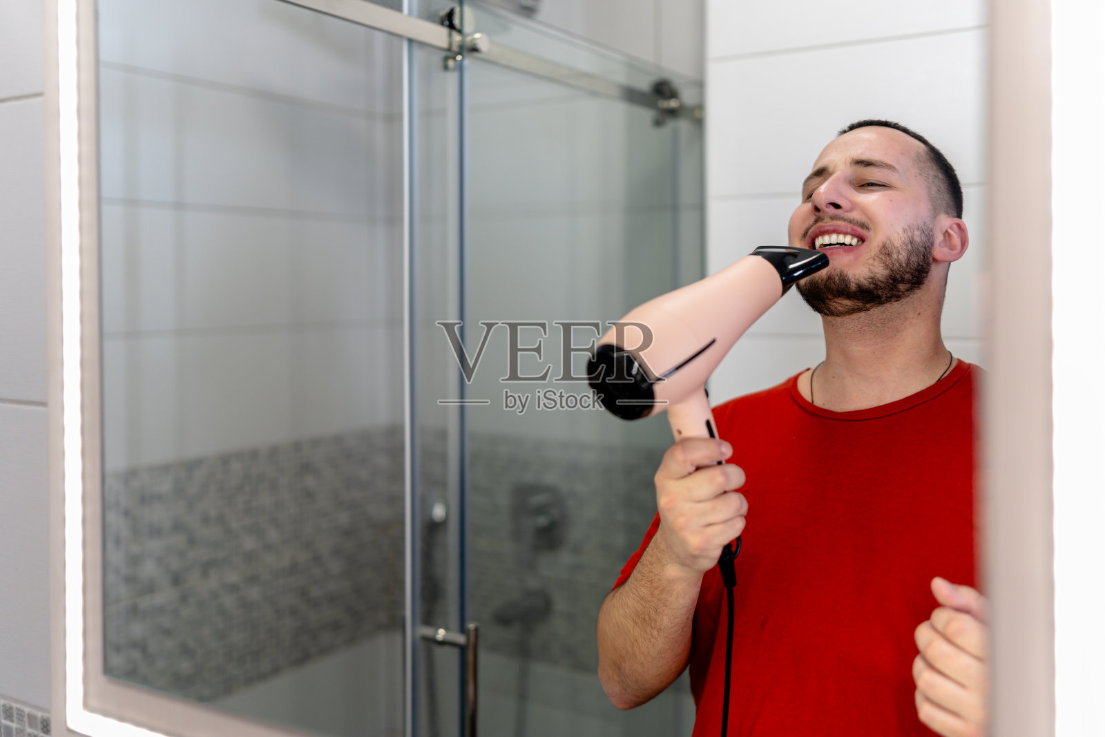 现代男人的美容工具照片摄影图片