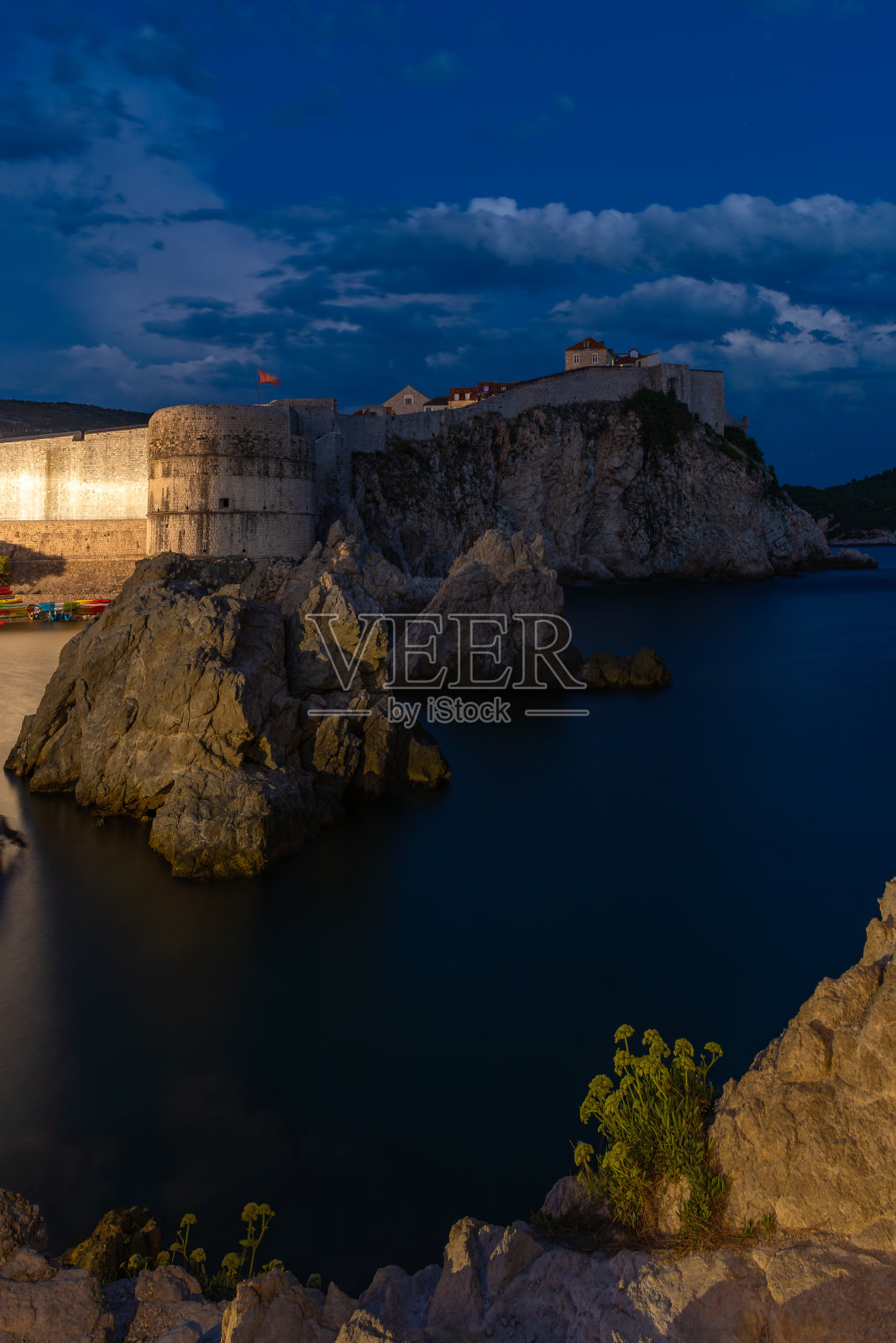 傍晚时分,杜布罗夫尼克老城区照片摄影图片