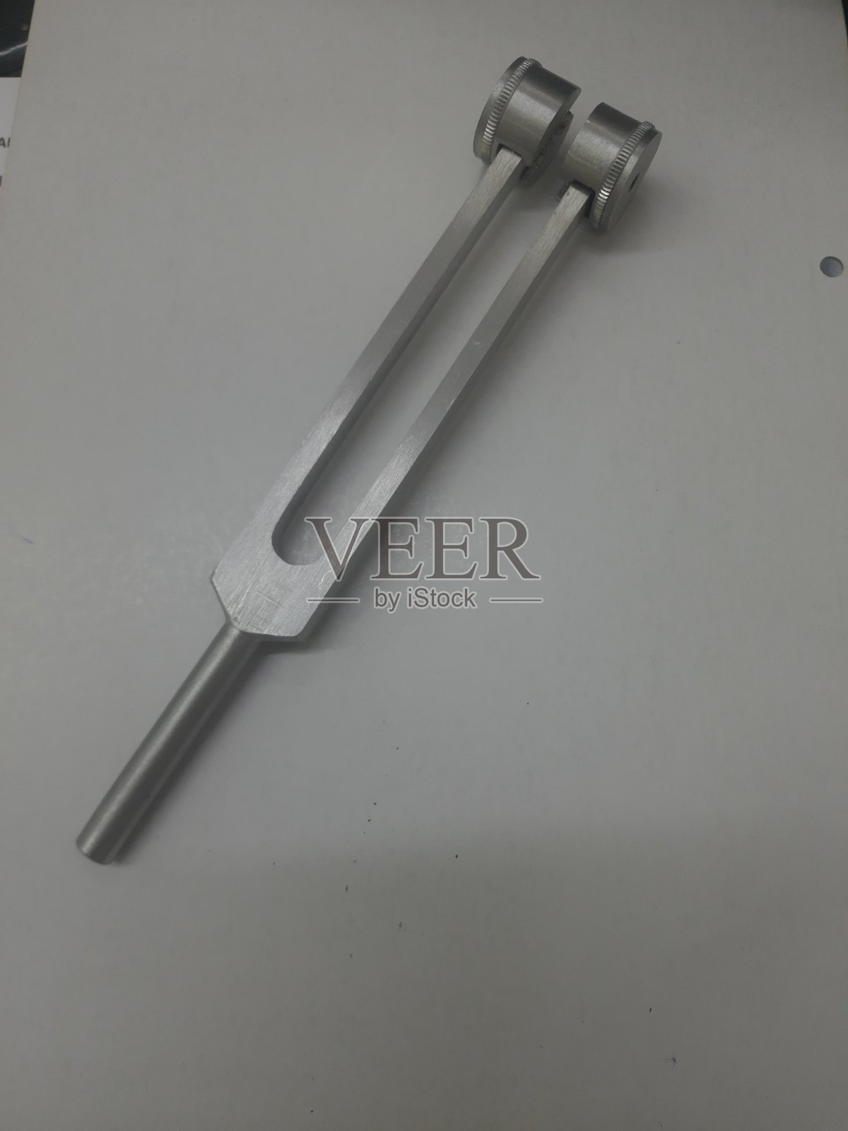 埃及谢赫村的医用音叉(2023年10月10日)照片摄影图片