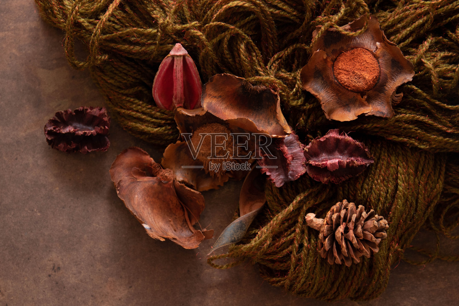 圣诞装饰品及节日祝福:照片摄影图片