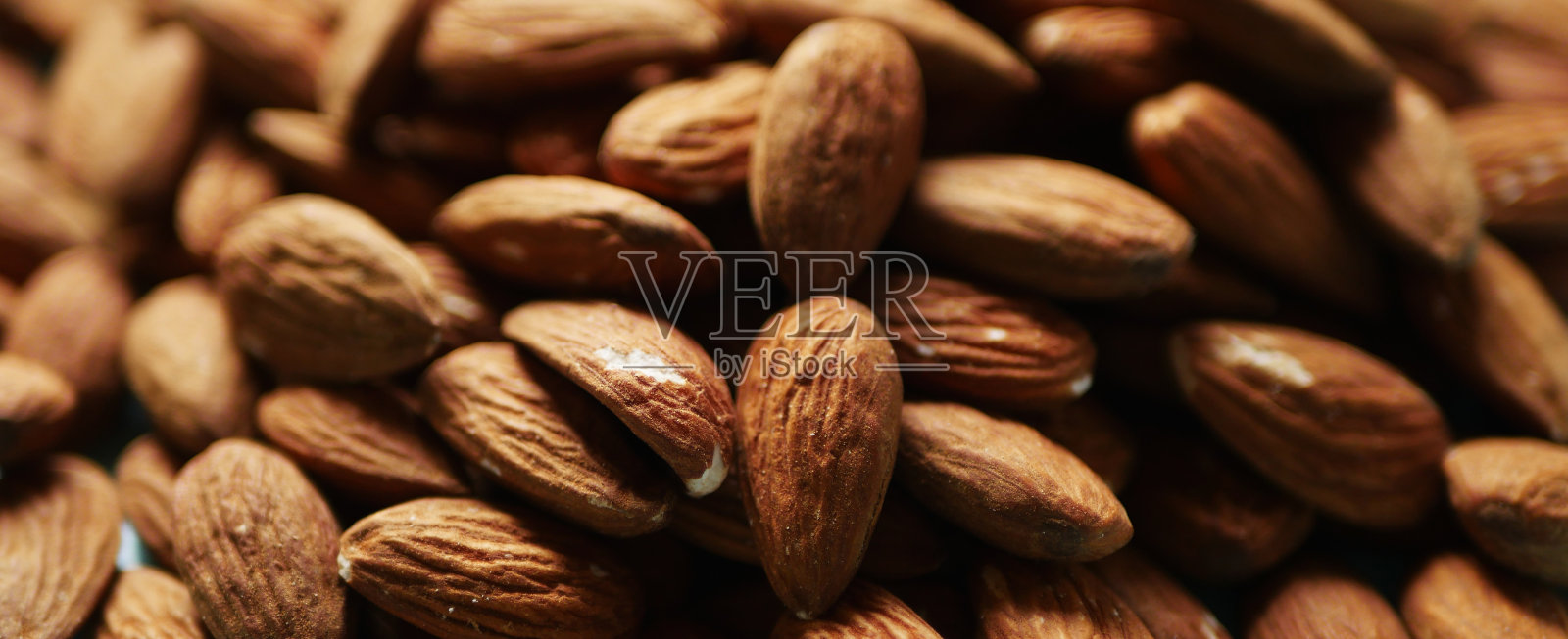 杏仁口感。照片摄影图片