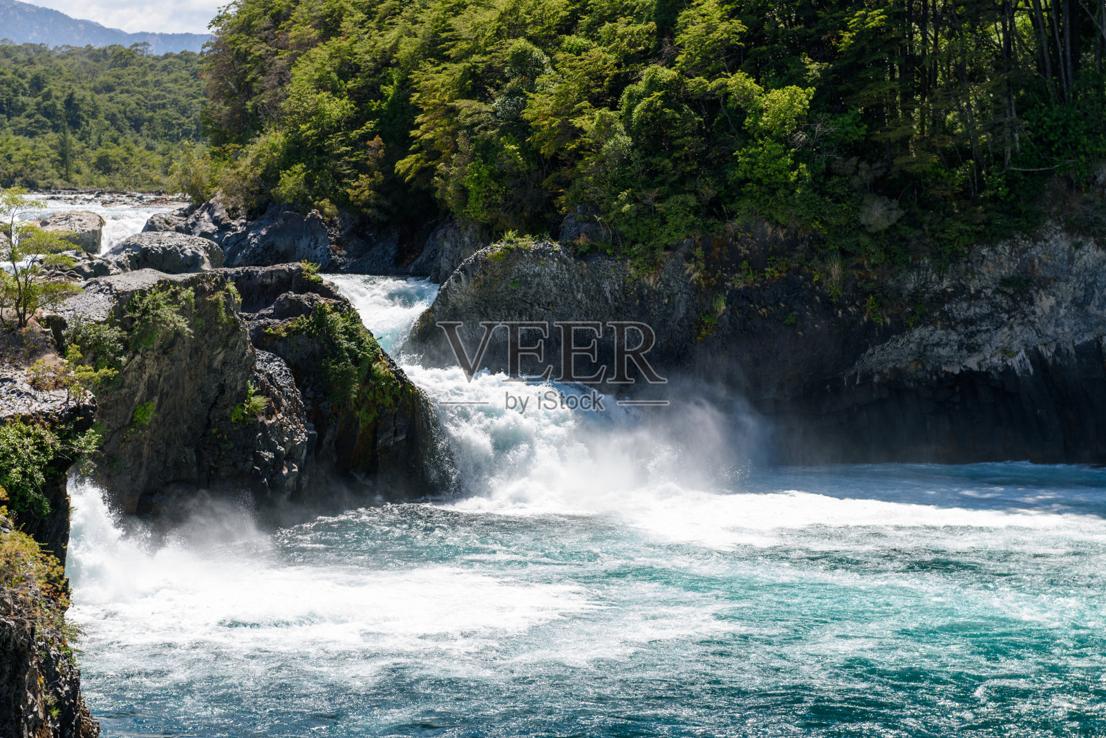 petrohu<s:1>河瀑布照片摄影图片