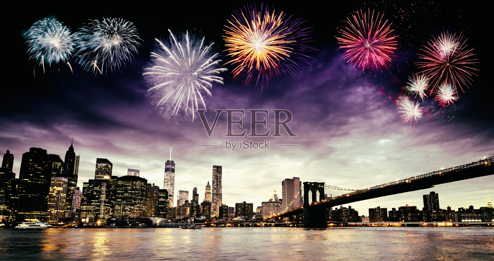 纽约烟花新年快乐。照片摄影图片