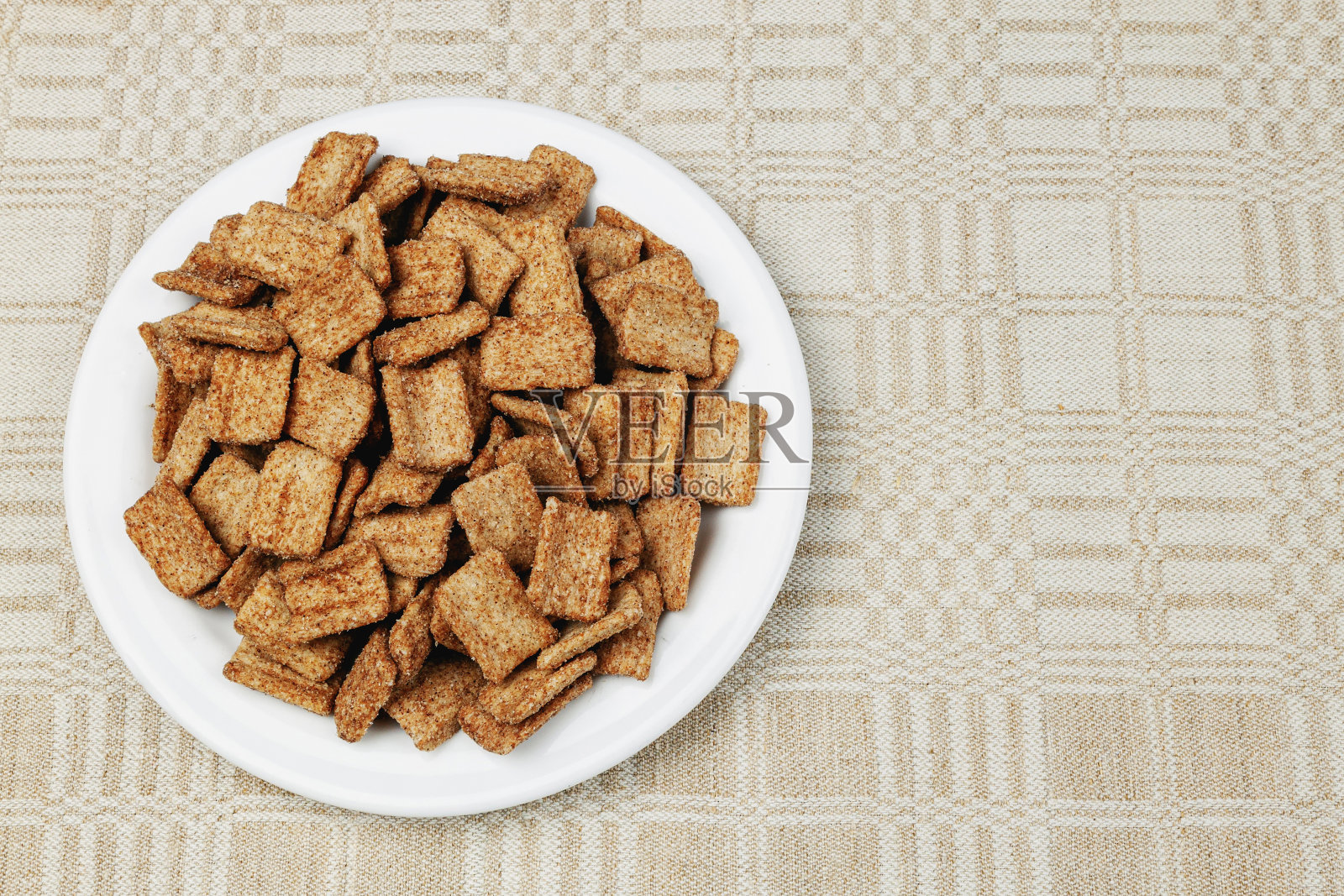 带桂皮的薄片,俯视图照片摄影图片