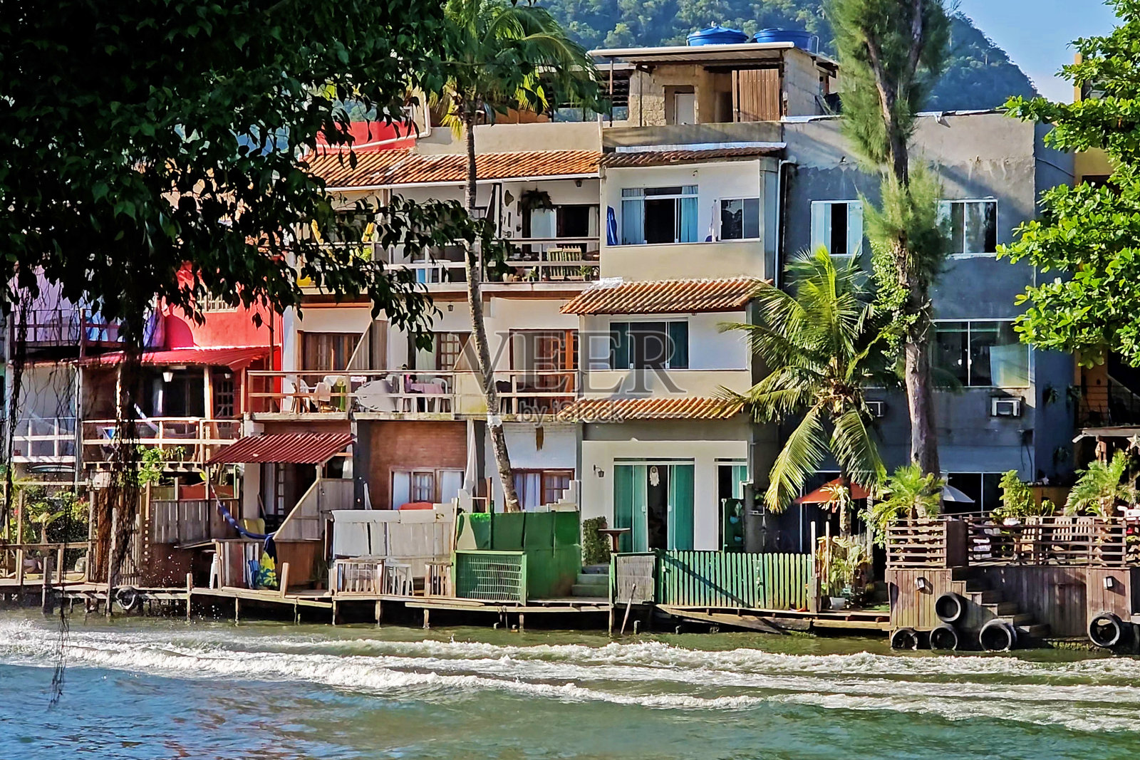 吉戈亚岛地区在巴拉达蒂茹卡区照片摄影图片