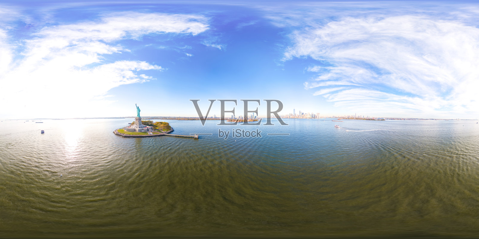 空中360等矩形全景自由女神像纽约VR照片摄影图片