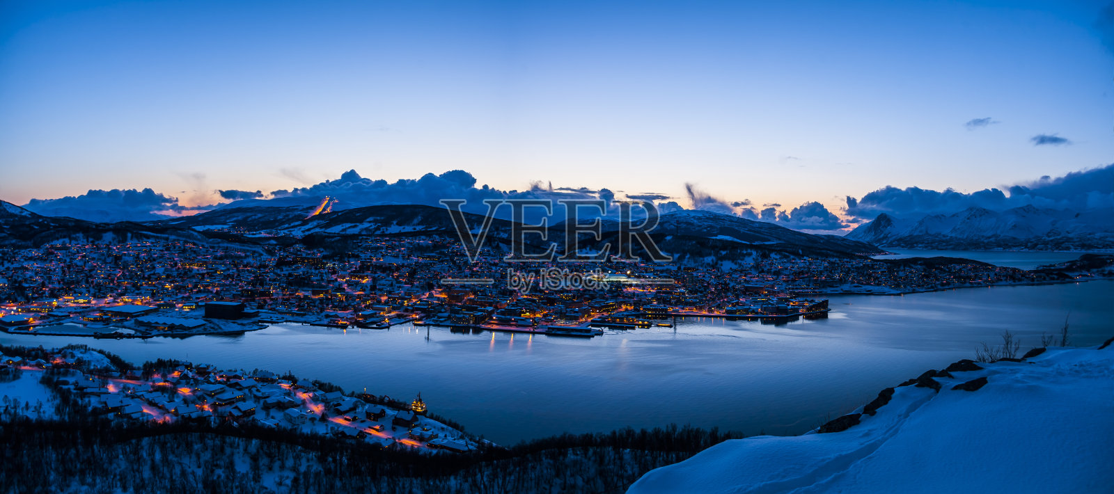 挪威北部罗弗敦群岛的冬天照片摄影图片