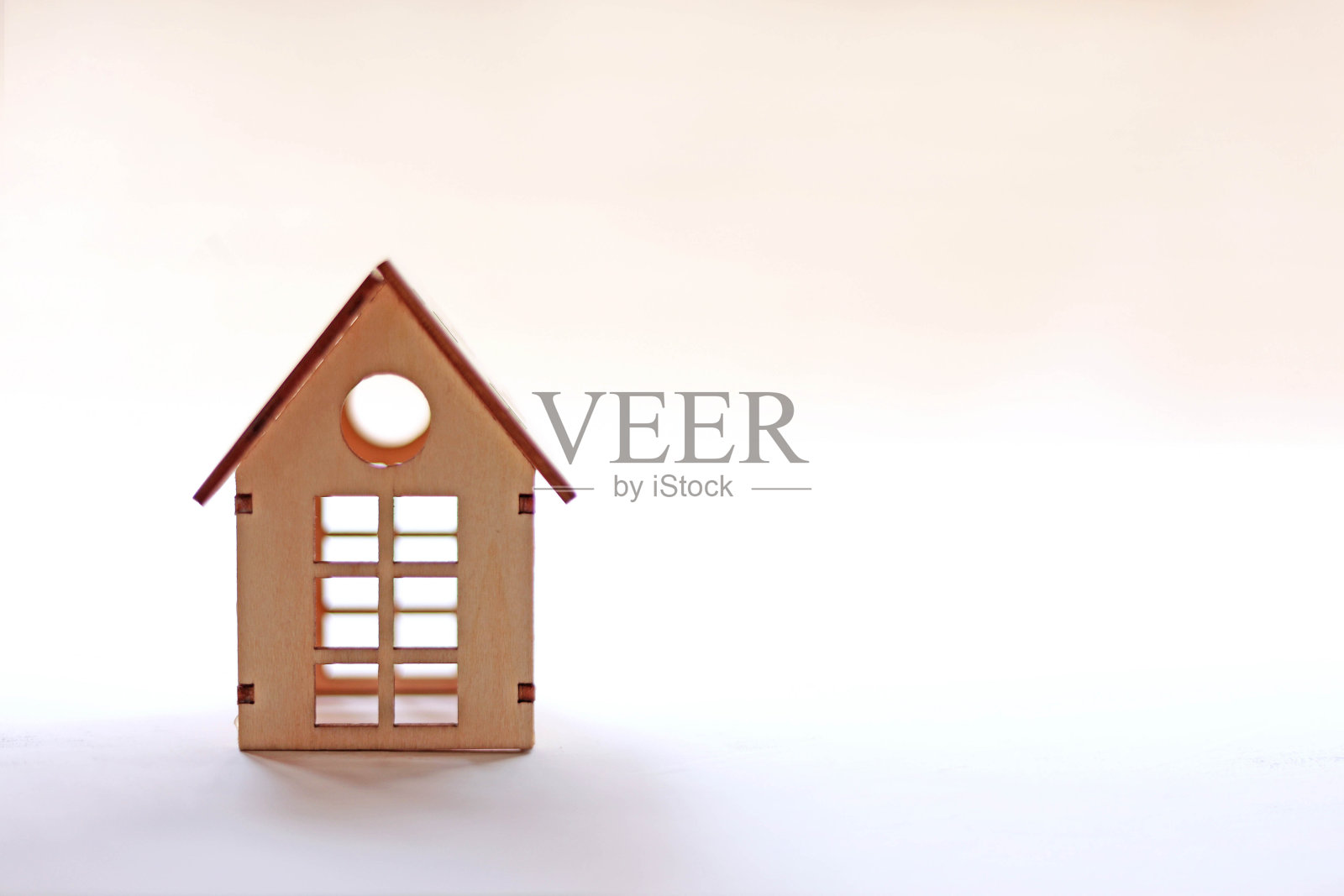 可爱的小木屋照片摄影图片