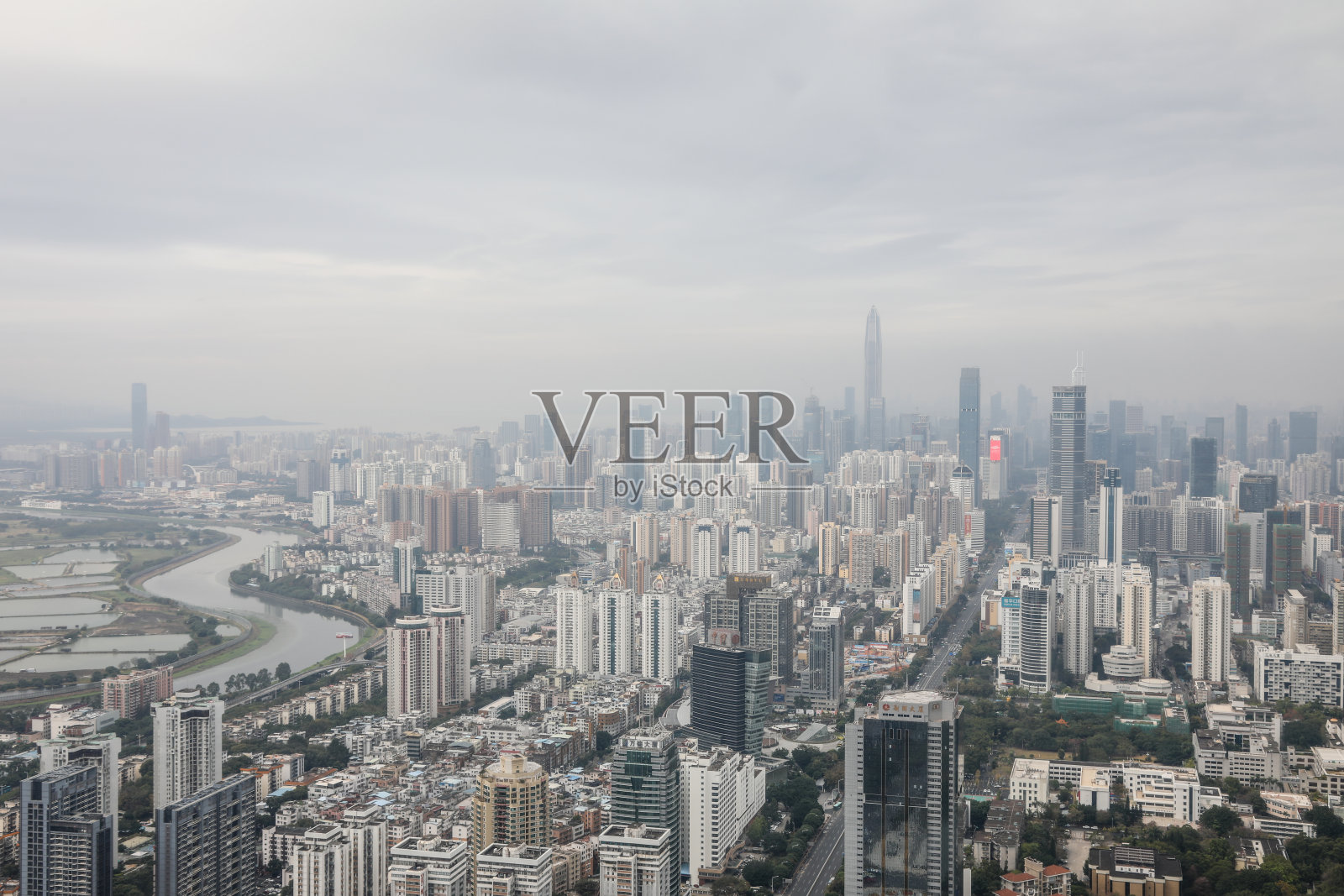 中国深圳市区金融中心鸟瞰图照片摄影图片