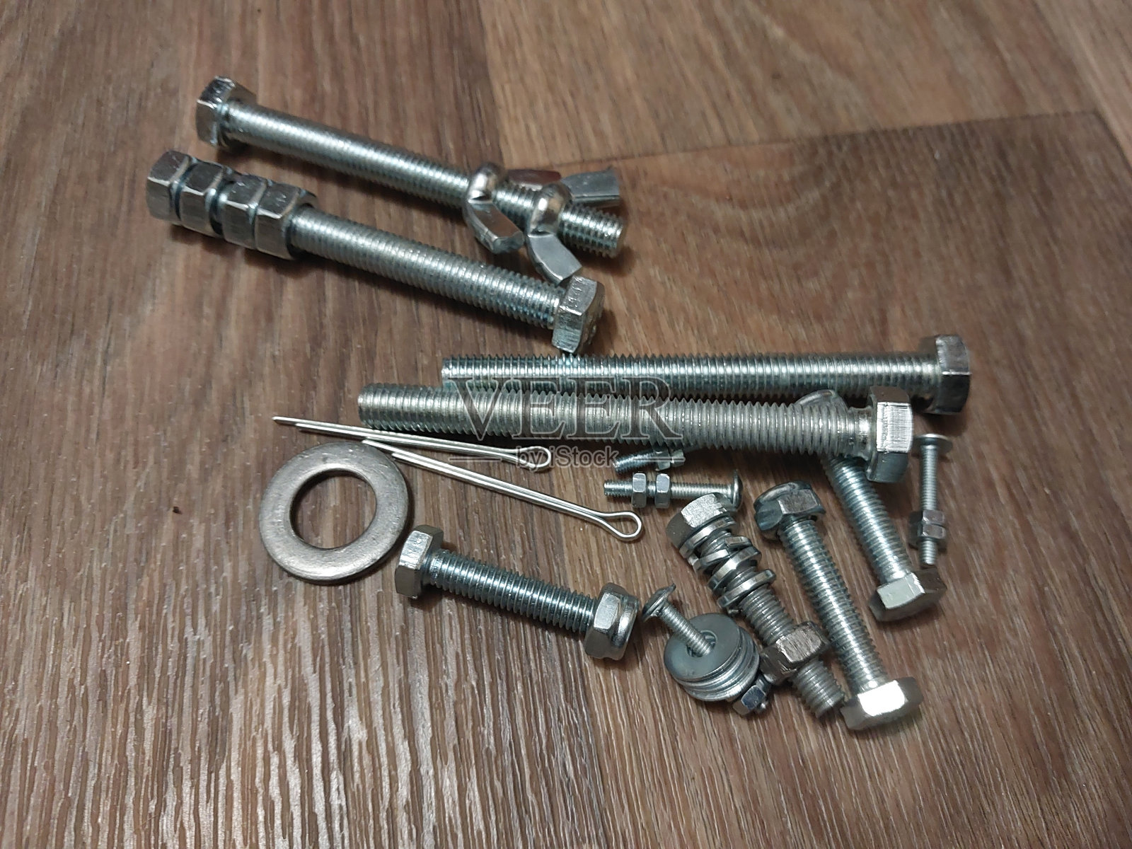 用于金属连接的螺栓、螺母照片摄影图片