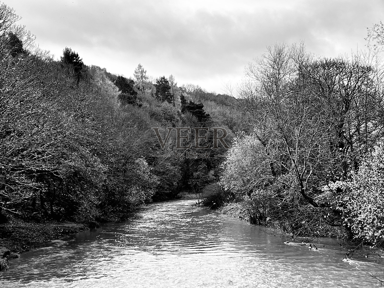 盖茨黑德温顿磨坊的德文特河照片摄影图片