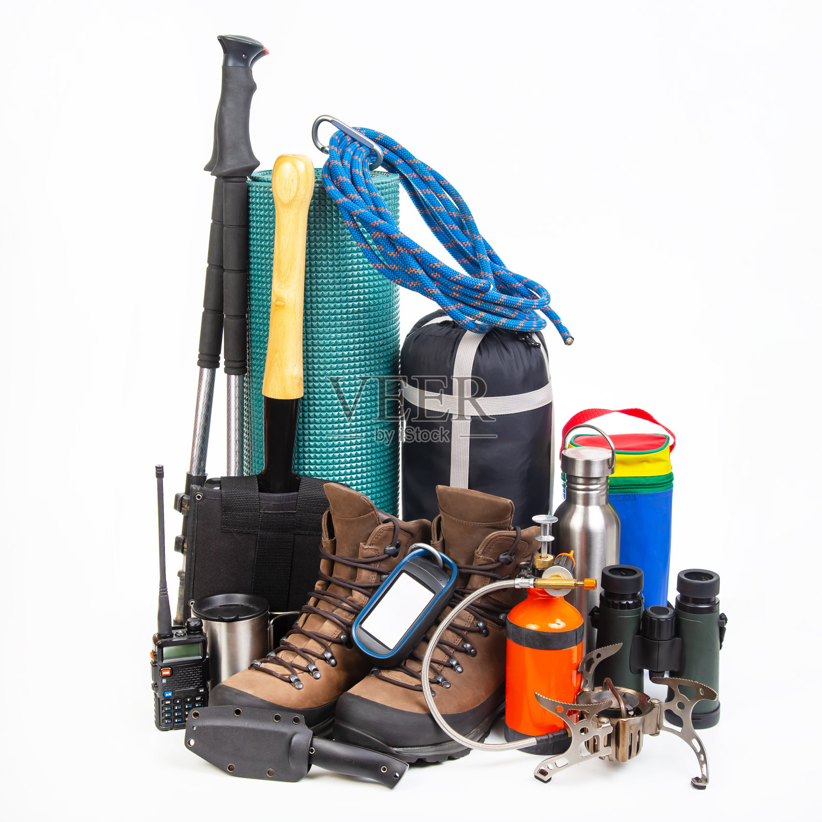 白色背景的旅游和徒步旅行项目。旅游旅游成套设备照片摄影图片