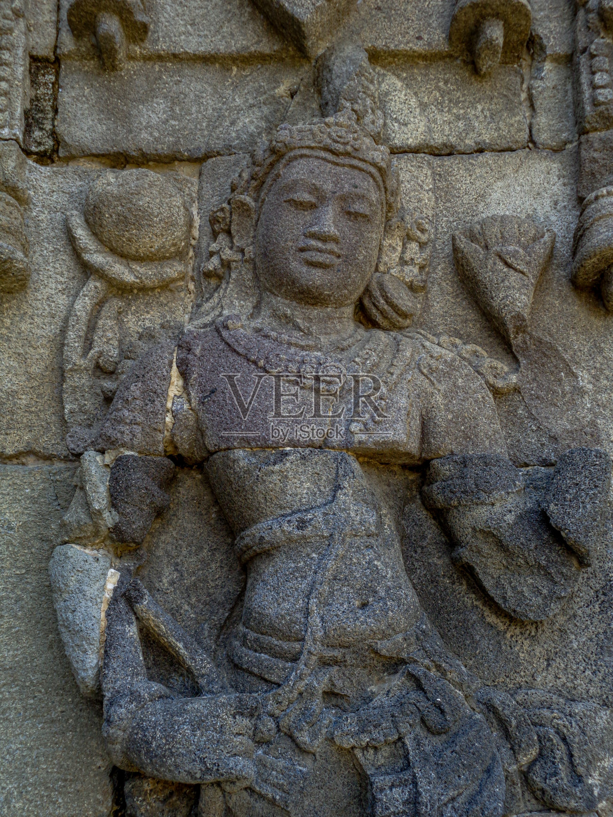 老三寺壁上的女神浮雕照片摄影图片