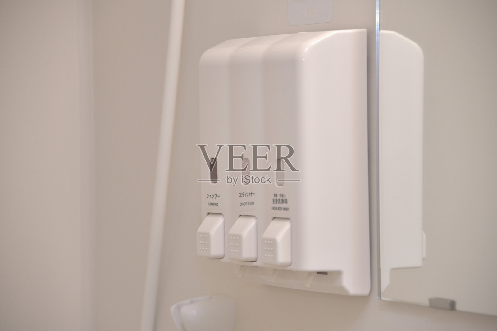 浴室洗发水分配器照片摄影图片