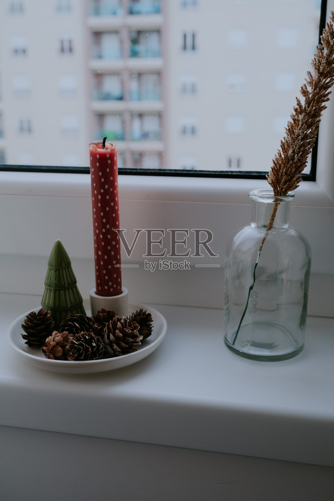 在家里过节的冬天照片摄影图片