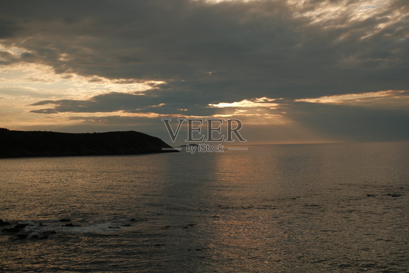 法国布列塔尼Frehel角附近的日落照片摄影图片