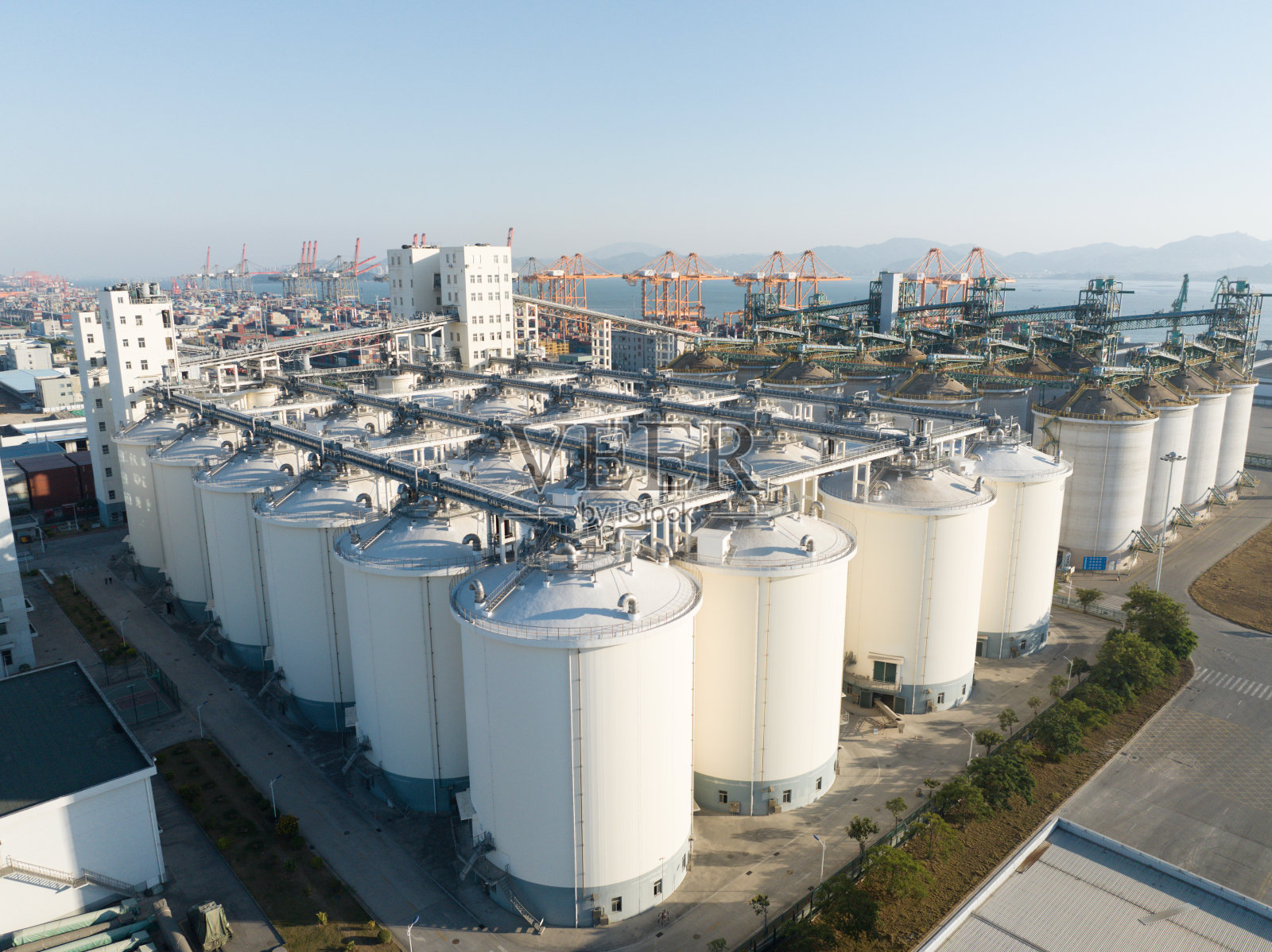 港口粮仓照片摄影图片