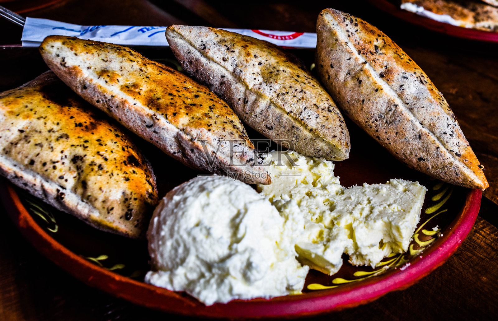 面包和奶酪早餐,波斯尼亚食物,早餐,特写食物照片摄影图片