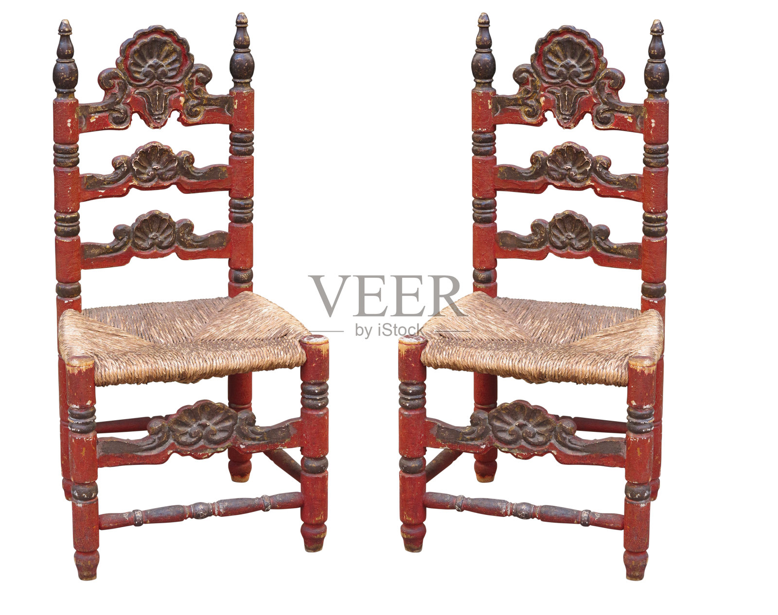 古老的中世纪木椅孤立在白色上照片摄影图片