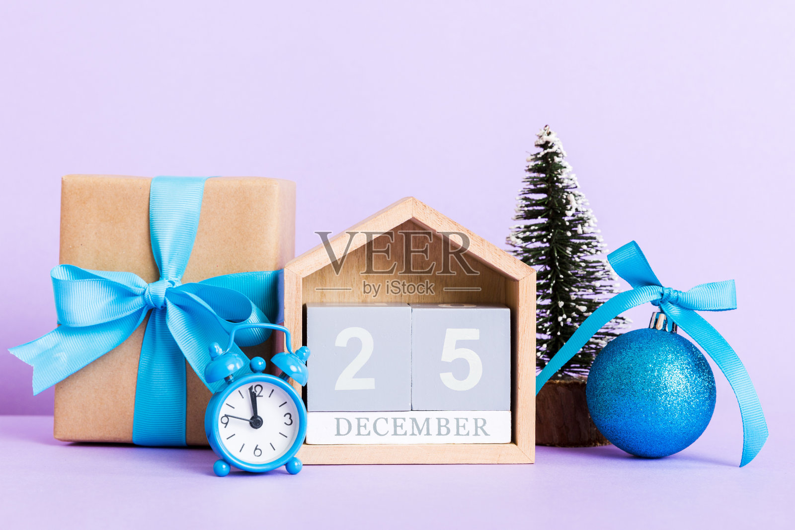 12月25日圣诞节礼物玩具日历背景照片摄影图片