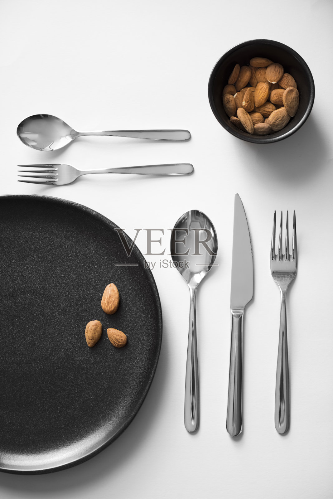 餐具组-茶勺,餐匙,餐叉,餐叉和餐刀照片摄影图片