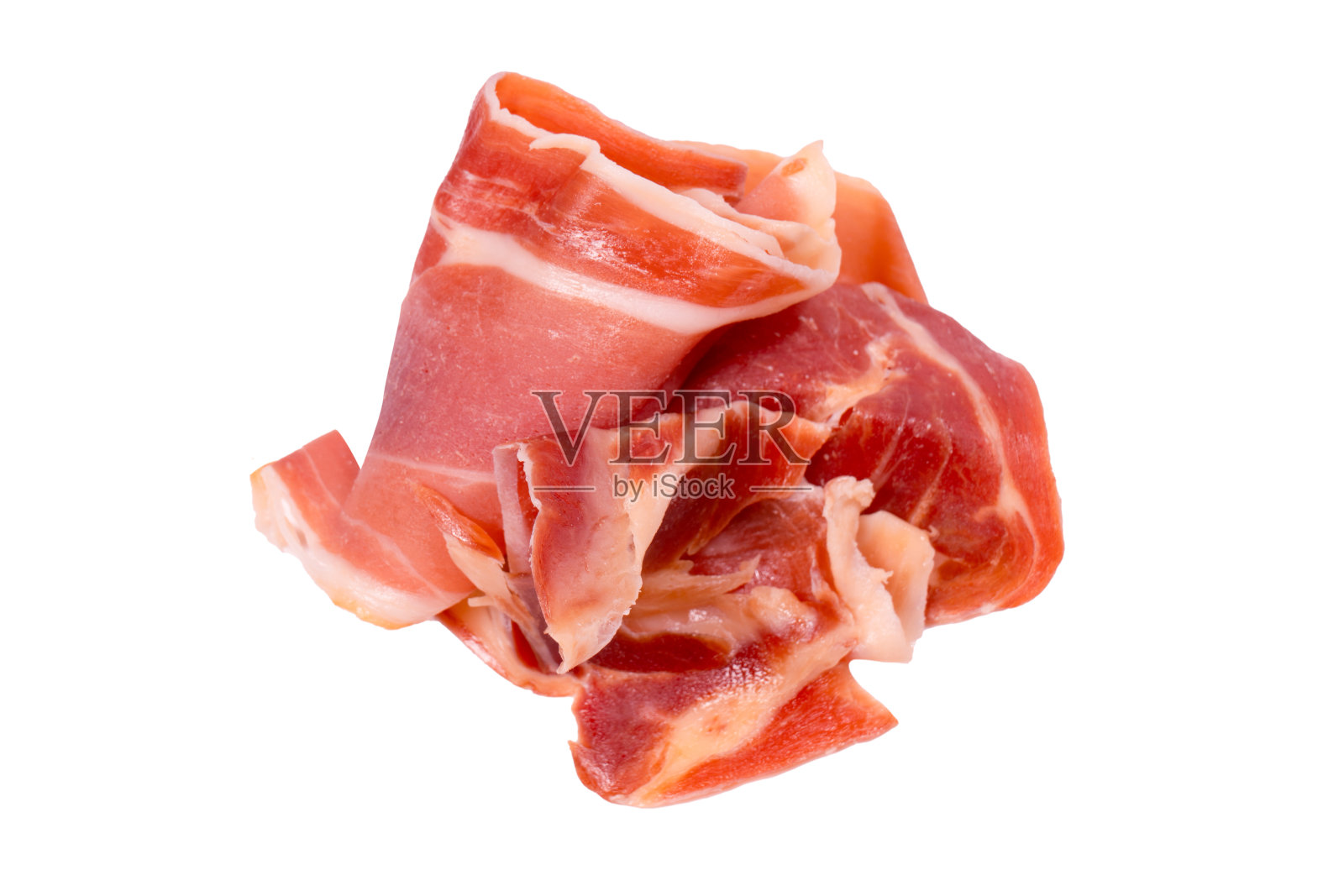 切成薄片的火腿被隔离在白色的背景上。照片摄影图片