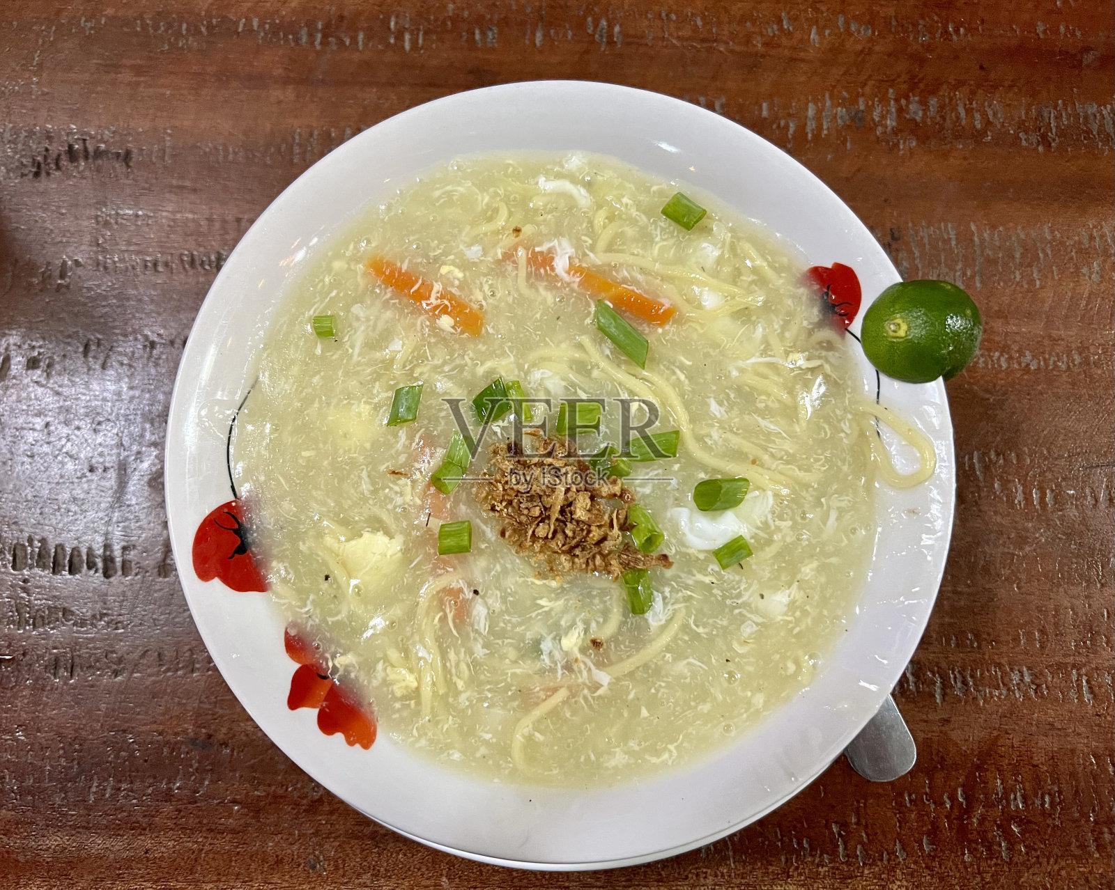 越南传统汤——朝龙照片摄影图片