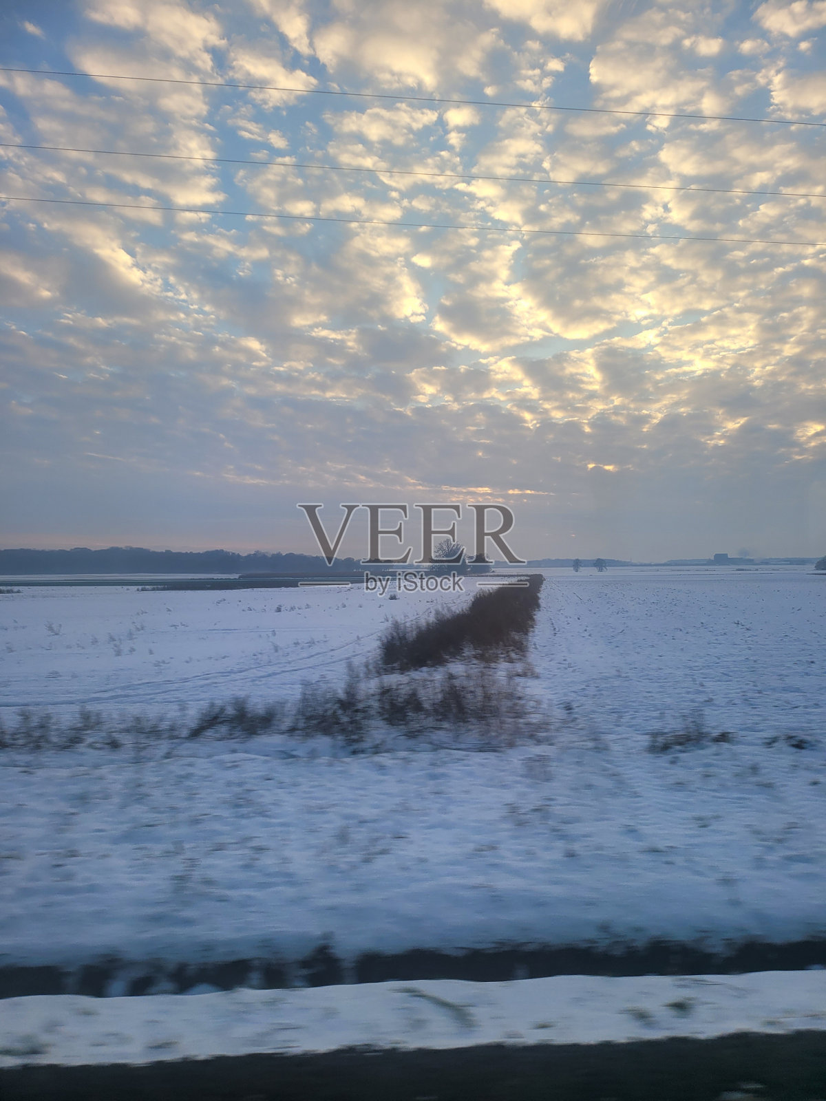 波兰的冬天。照片摄影图片