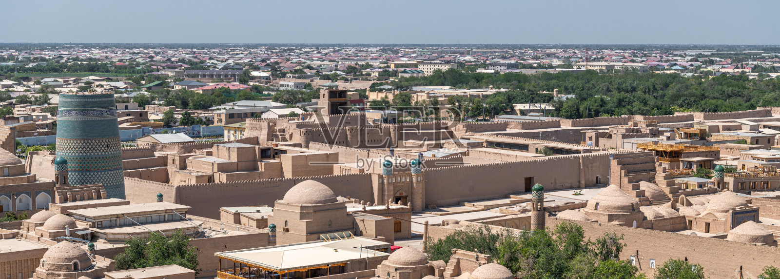 世界著名的希瓦古城全景,乌兹别克斯坦。照片摄影图片