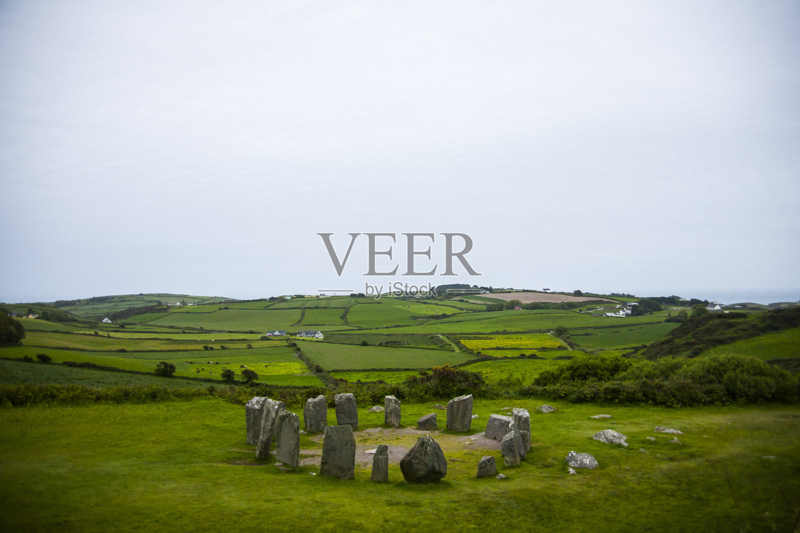 爱尔兰德罗姆贝格的春季景观照片摄影图片