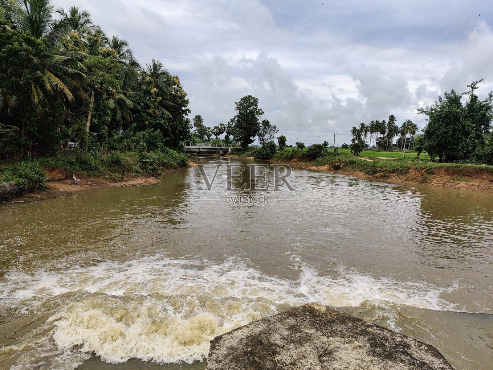 河照片摄影图片