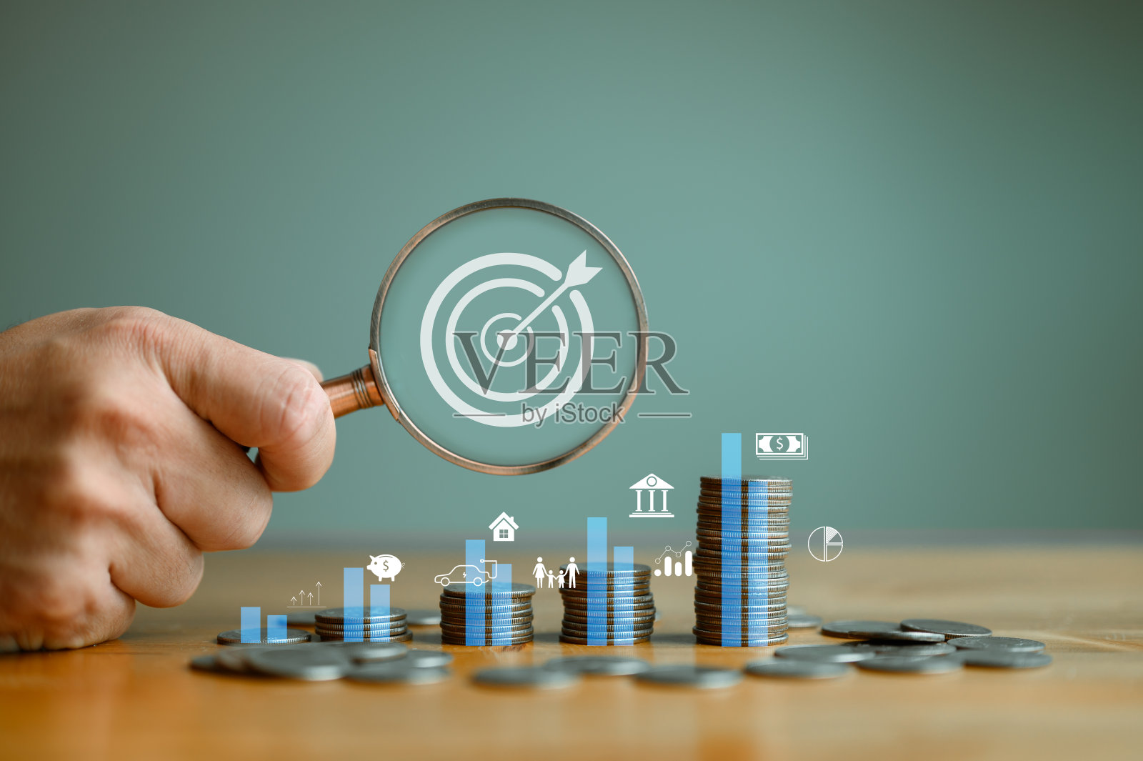 针对商业目标,商人计算长期投资的财务数据。计划和策略,股票市场,业务增长,商人或投资者寻找一个好的基本基金。照片摄影图片