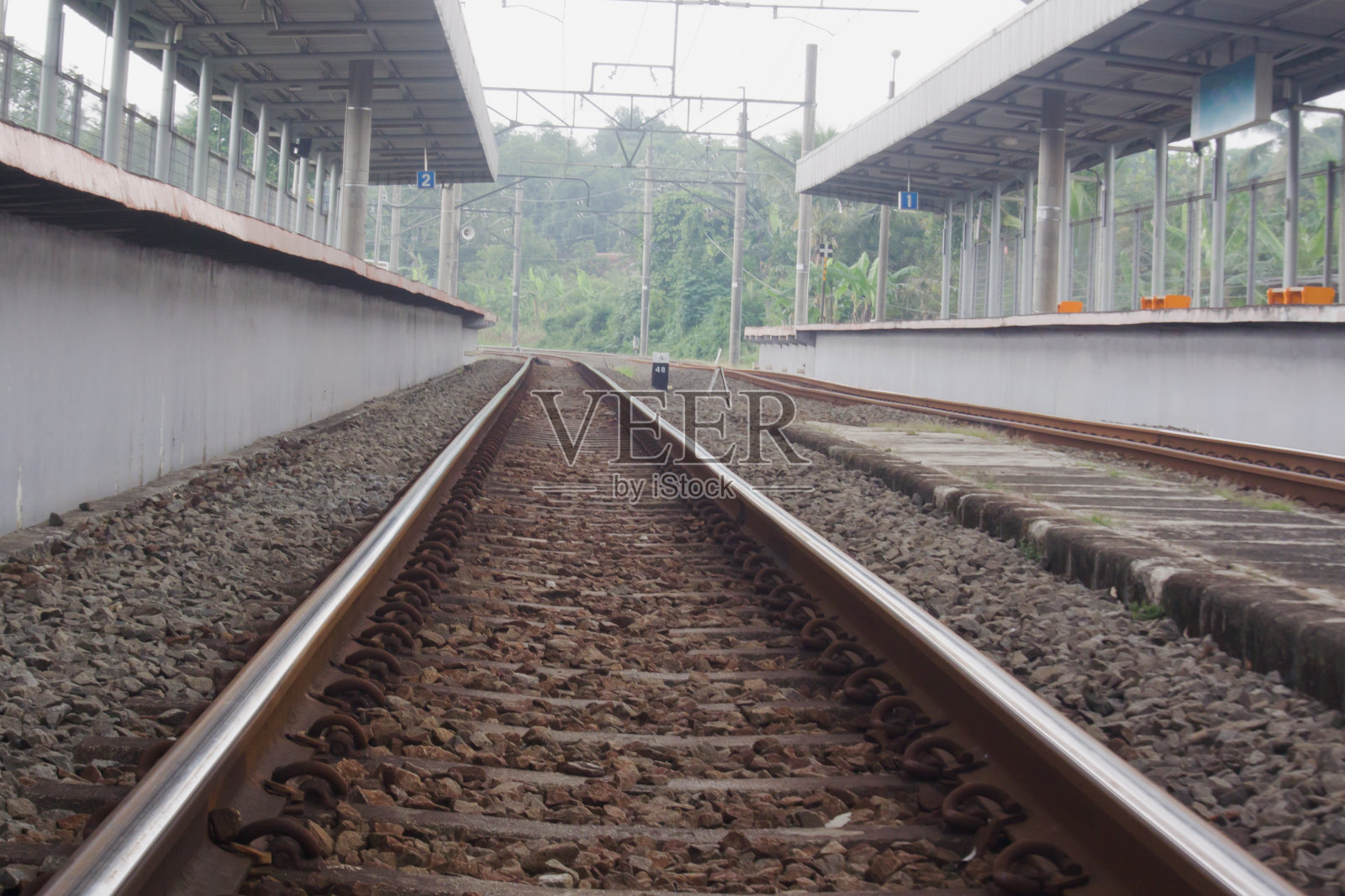 火车轨道照片摄影图片