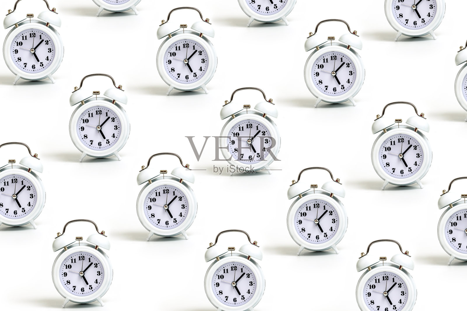 白色闹钟图案照片摄影图片