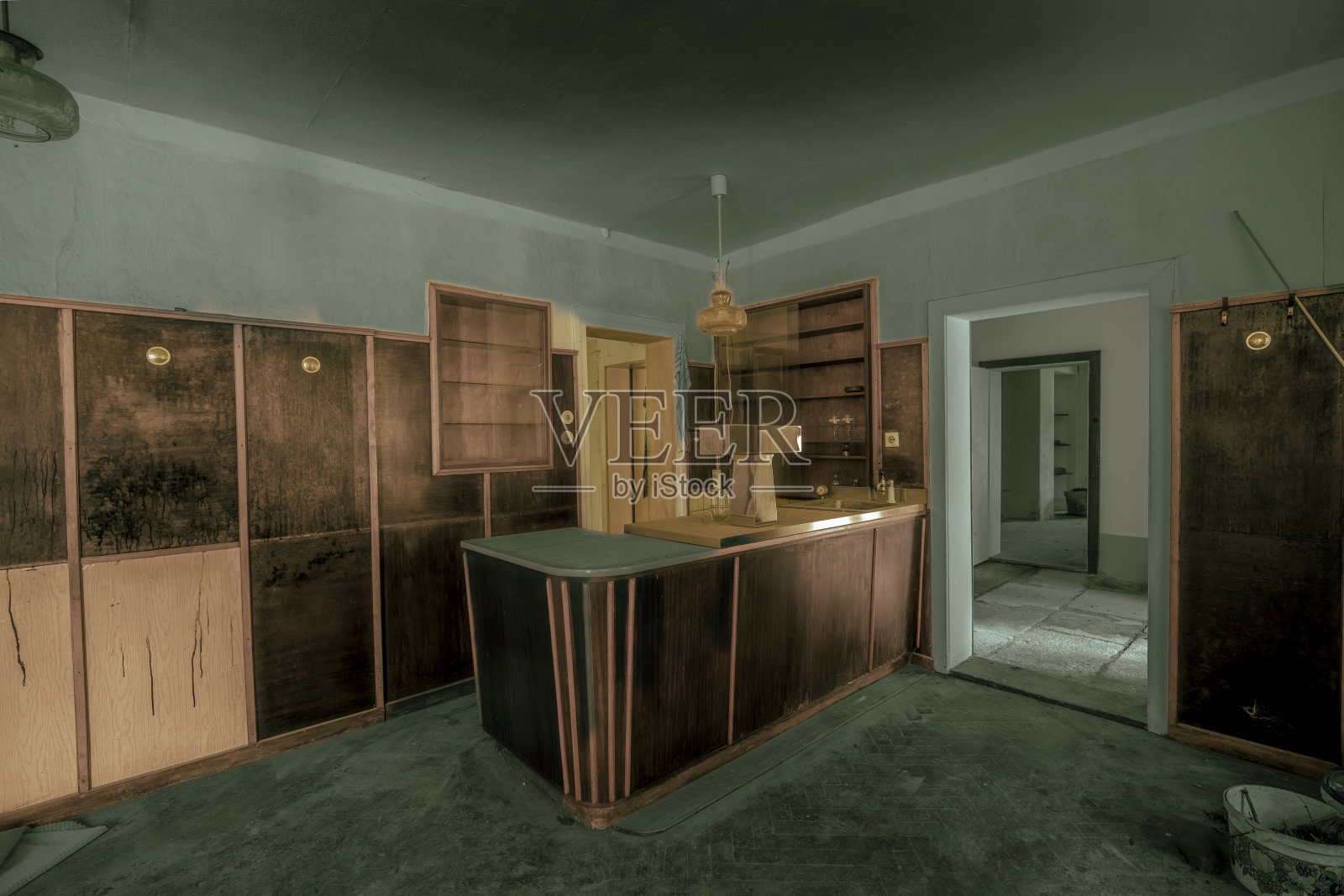 东德的党堂。照片摄影图片