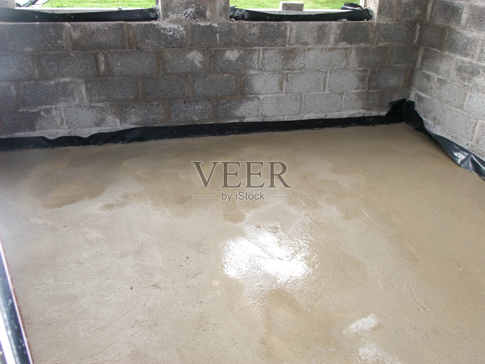 在平房住宅上扩建房屋照片摄影图片